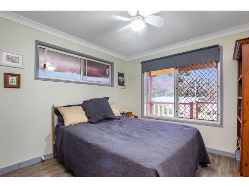 6 Cormorant Crescent, Jacobs Well QLD 4208