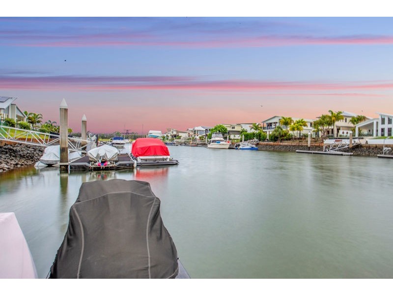 13 Marina Parade, Jacobs Well QLD 4208