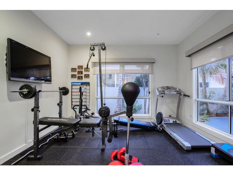 13 Marina Parade, Jacobs Well QLD 4208