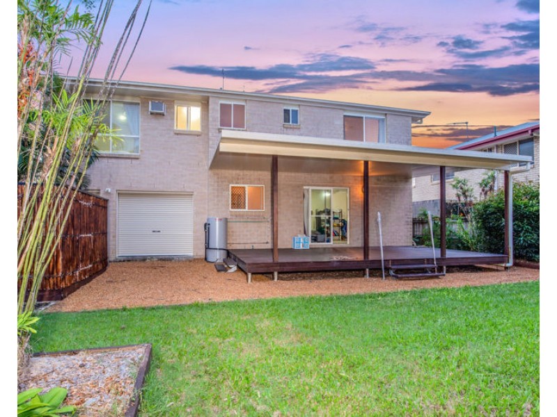 10 Coral Street, Steiglitz QLD 4207