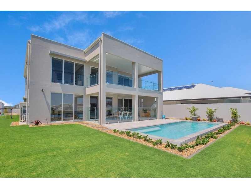 44 Poinciana Drive, Jacobs Well QLD 4208