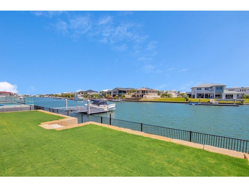 44 Poinciana Drive, Jacobs Well QLD 4208