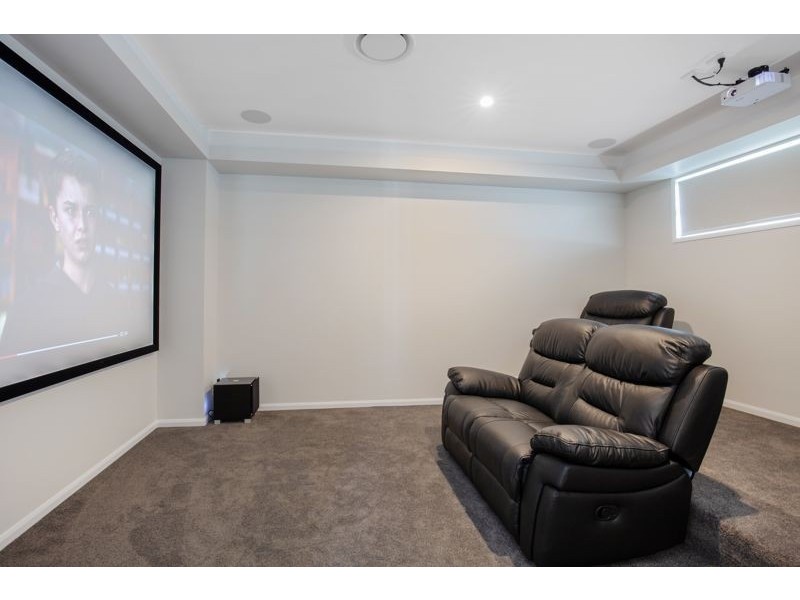 44 Poinciana Drive, Jacobs Well QLD 4208