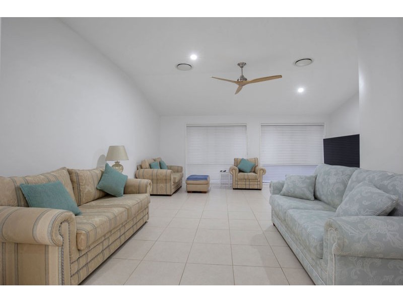 15 Osprey Drive, Jacobs Well QLD 4208