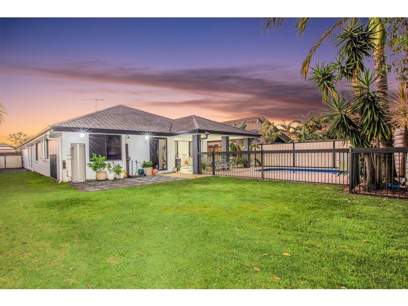 15 Osprey Drive, Jacobs Well QLD 4208