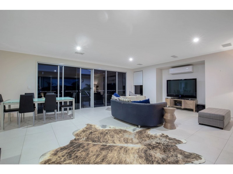 29 Windward Place, Jacobs Well QLD 4208