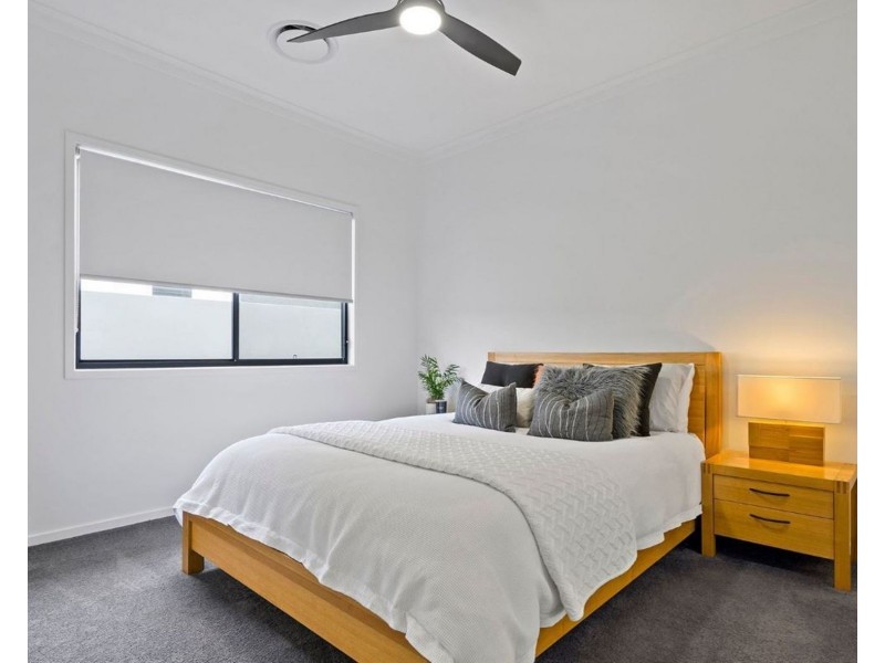 13 Moreton Drive, Jacobs Well QLD 4208