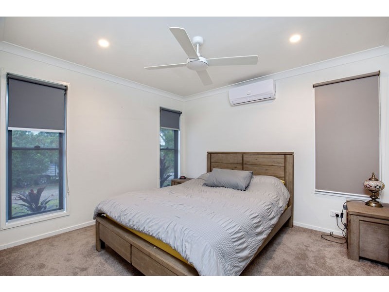 3 Helmore Road, Jacobs Well QLD 4208