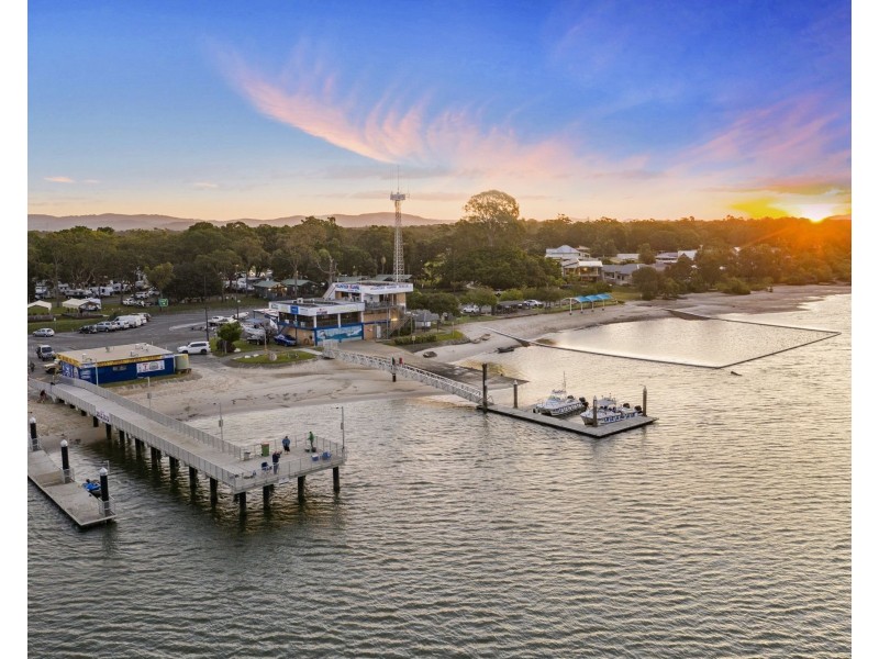 2 Bay Drive, Jacobs Well QLD 4208