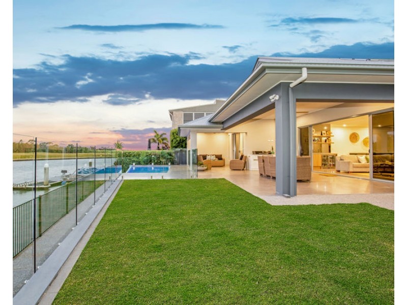 53 Marina Parade, Jacobs Well QLD 4208