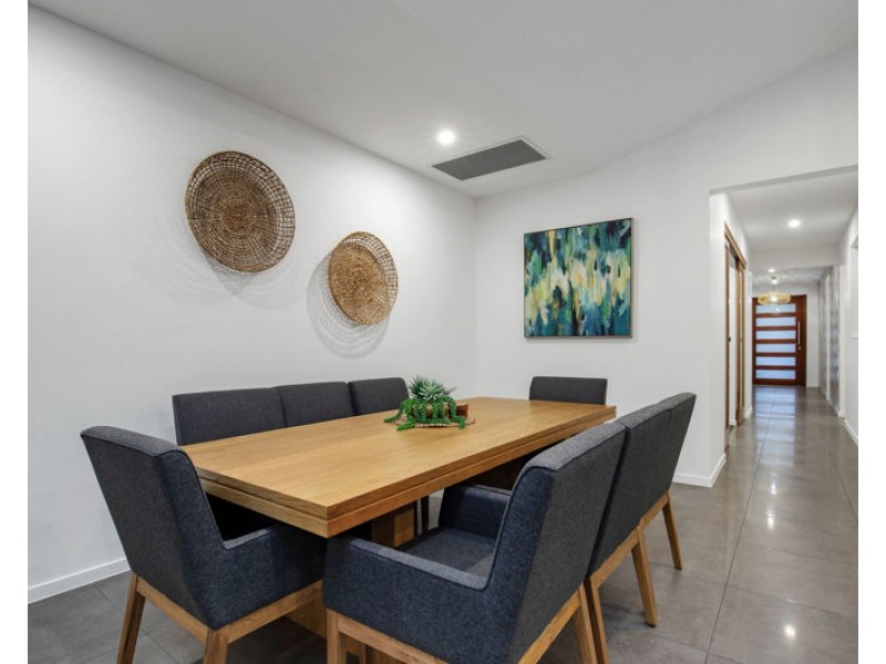 53 Marina Parade, Jacobs Well QLD 4208