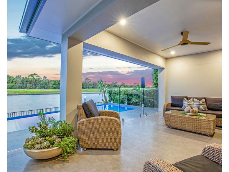 53 Marina Parade, Jacobs Well QLD 4208