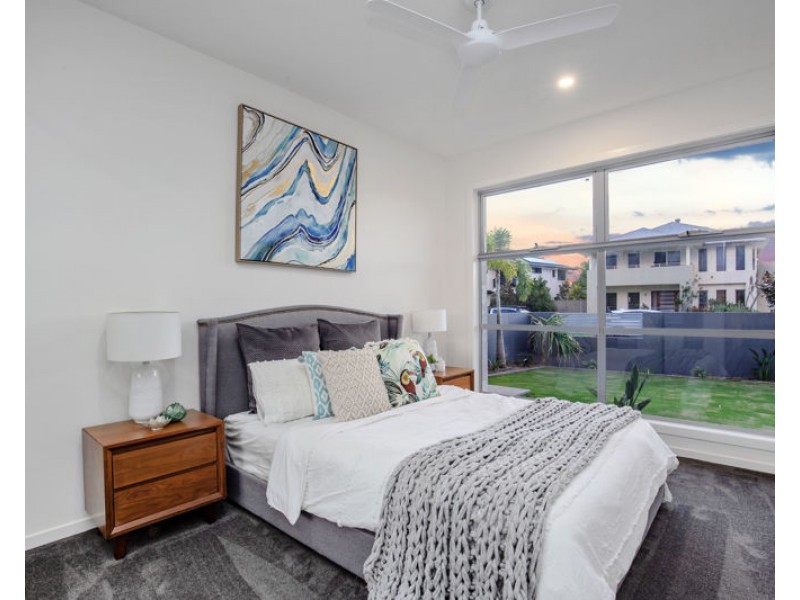 53 Marina Parade, Jacobs Well QLD 4208