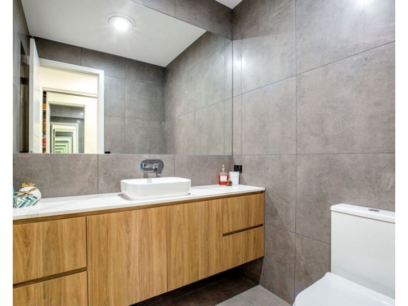 53 Marina Parade, Jacobs Well QLD 4208
