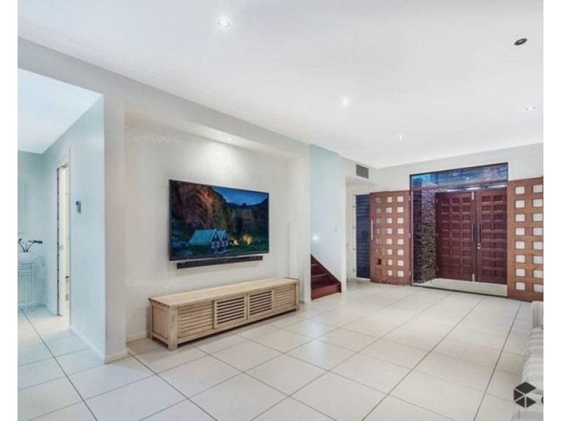 11 Windward Place, Jacobs Well QLD 4208