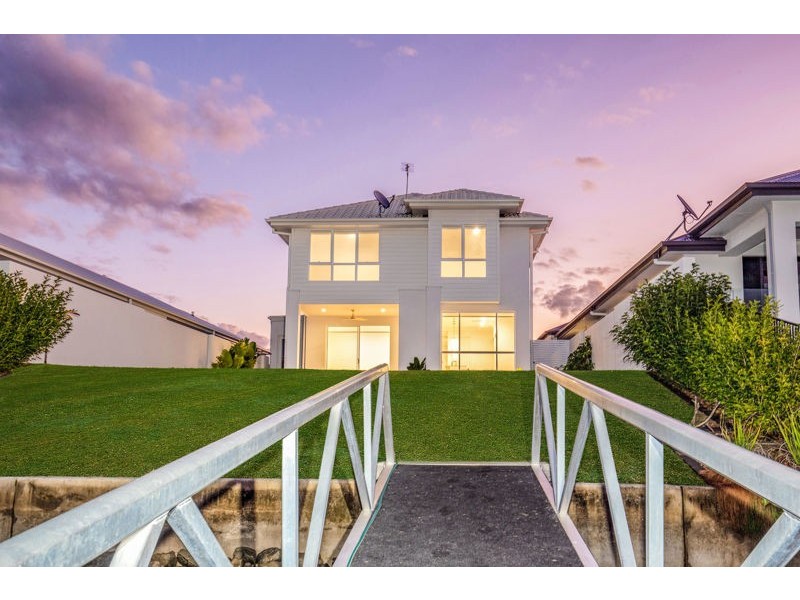 28 Moreton Drive, Jacobs Well QLD 4208