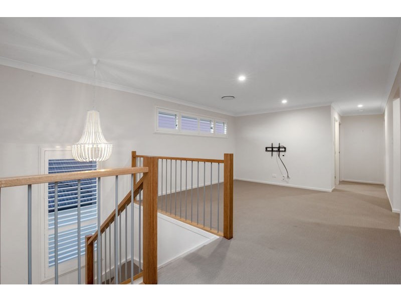 28 Moreton Drive, Jacobs Well QLD 4208