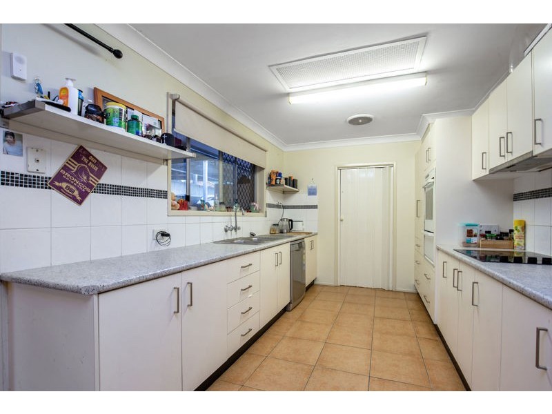 5 Belinda Crescent, Springwood QLD 4127