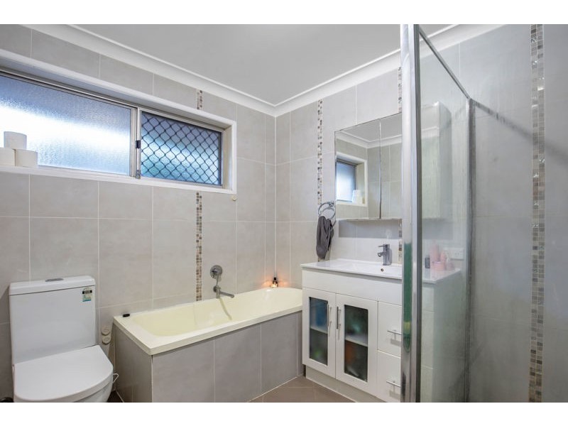5 Belinda Crescent, Springwood QLD 4127