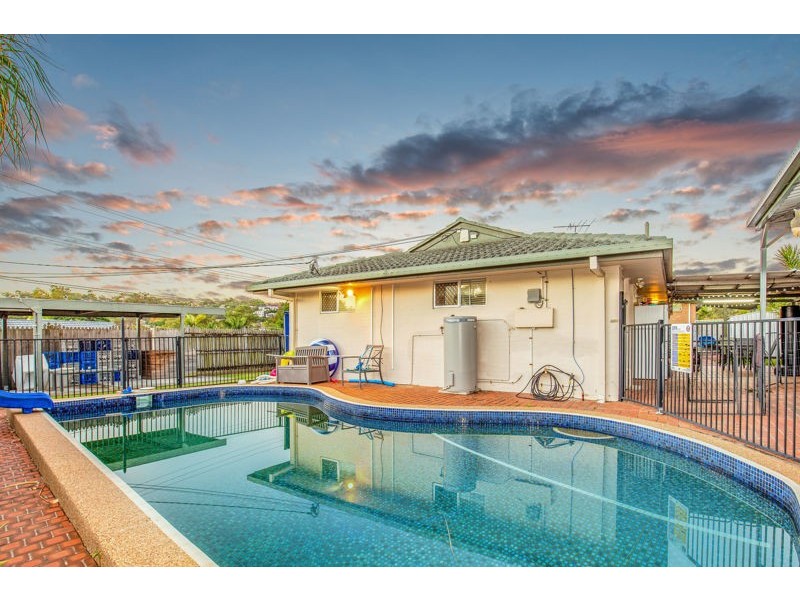 5 Belinda Crescent, Springwood QLD 4127