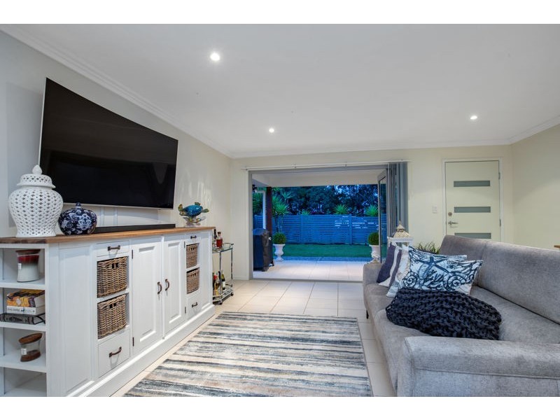 2/5 Terang Court, Ormeau QLD 4208