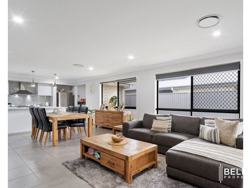 22 Iluka Way, Jacobs Well QLD 4208