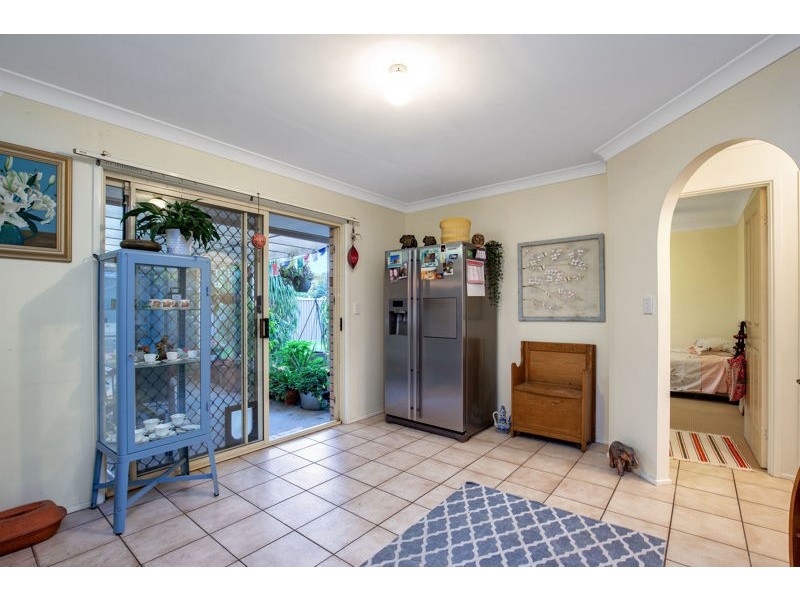 16 Helmore Road, Jacobs Well QLD 4208