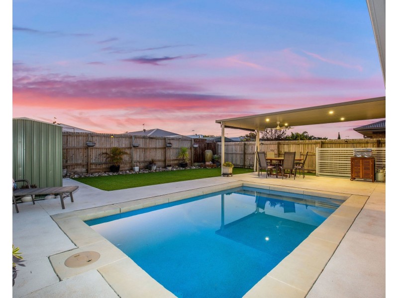 21 Helmore Road, Jacobs Well QLD 4208