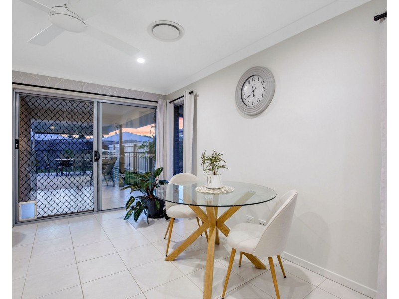 21 Helmore Road, Jacobs Well QLD 4208