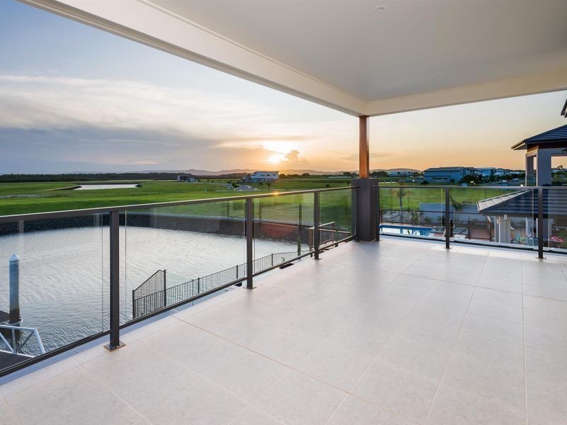 17 Poinciana Place, Jacobs Well QLD 4208