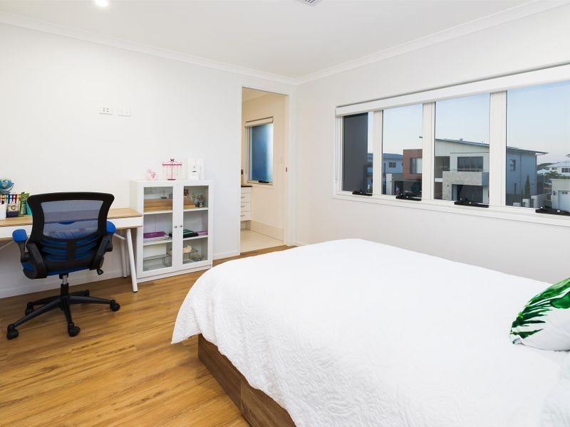 17 Poinciana Place, Jacobs Well QLD 4208