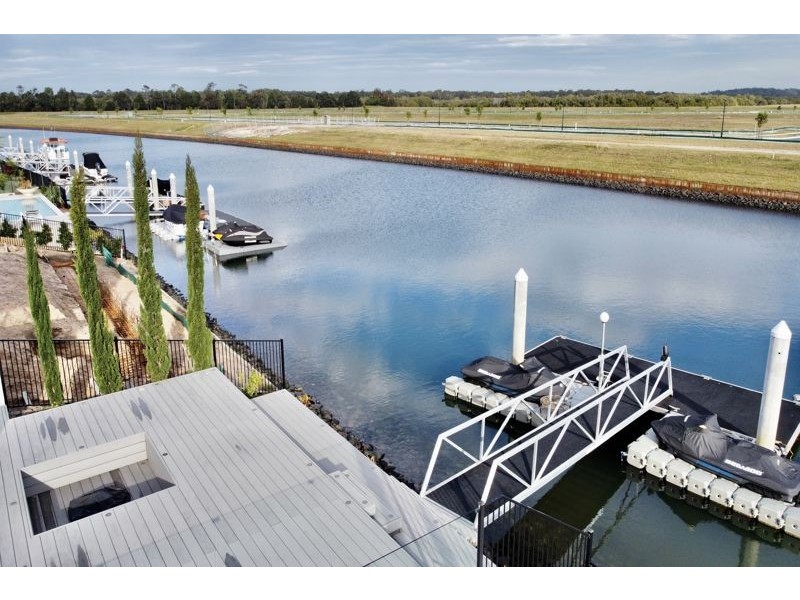 17 Poinciana Place, Jacobs Well QLD 4208