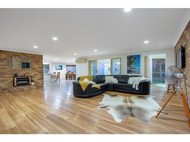 33 Royal Palm Drive, Steiglitz QLD 4207