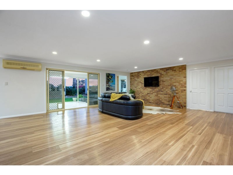 33 Royal Palm Drive, Steiglitz QLD 4207