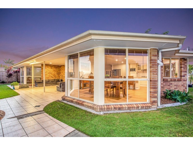 33 Royal Palm Drive, Steiglitz QLD 4207