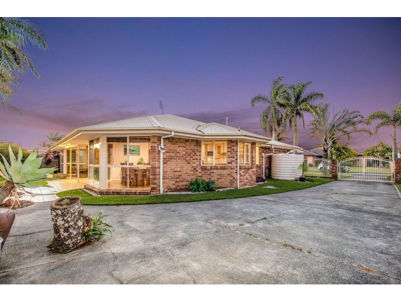 33 Royal Palm Drive, Steiglitz QLD 4207