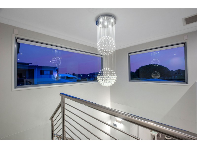 3 Marina Parade, Jacobs Well QLD 4208