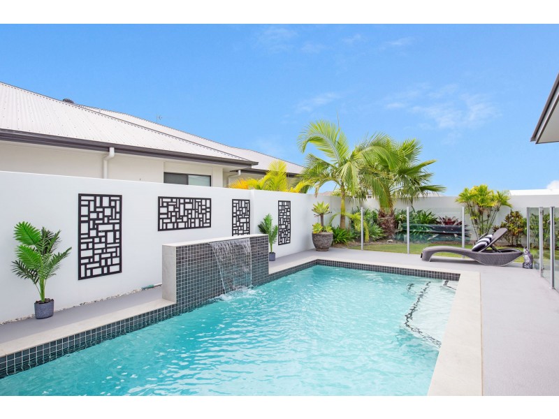 3 Marina Parade, Jacobs Well QLD 4208