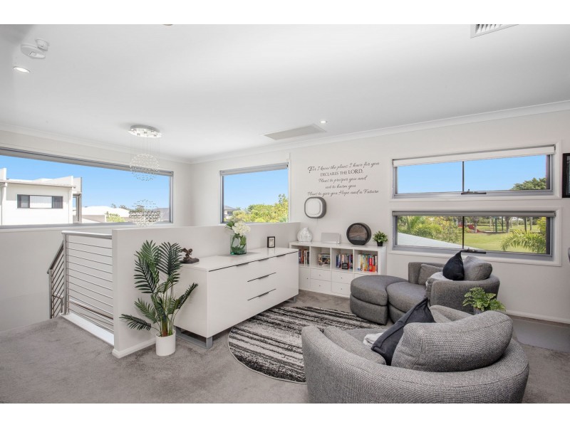3 Marina Parade, Jacobs Well QLD 4208