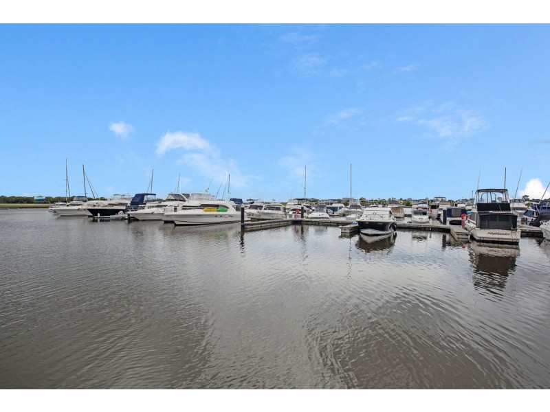3 Marina Parade, Jacobs Well QLD 4208