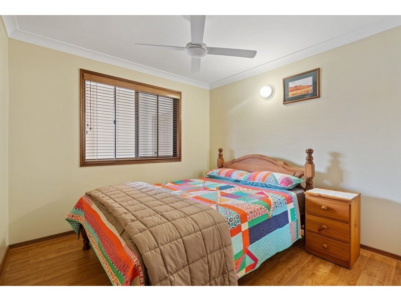 28 Esplanade, Jacobs Well QLD 4208