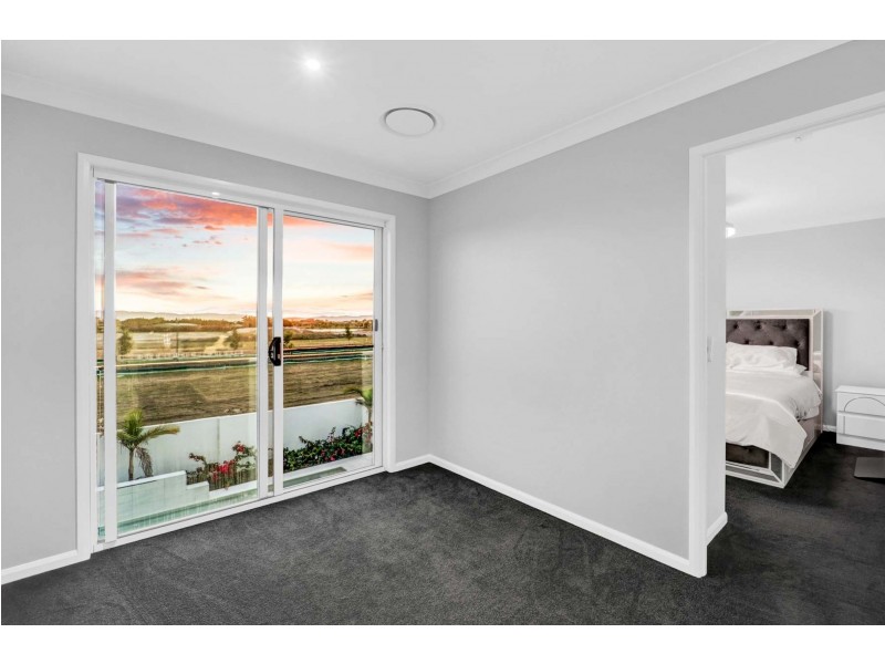 17 Moreton Drive, Jacobs Well QLD 4208