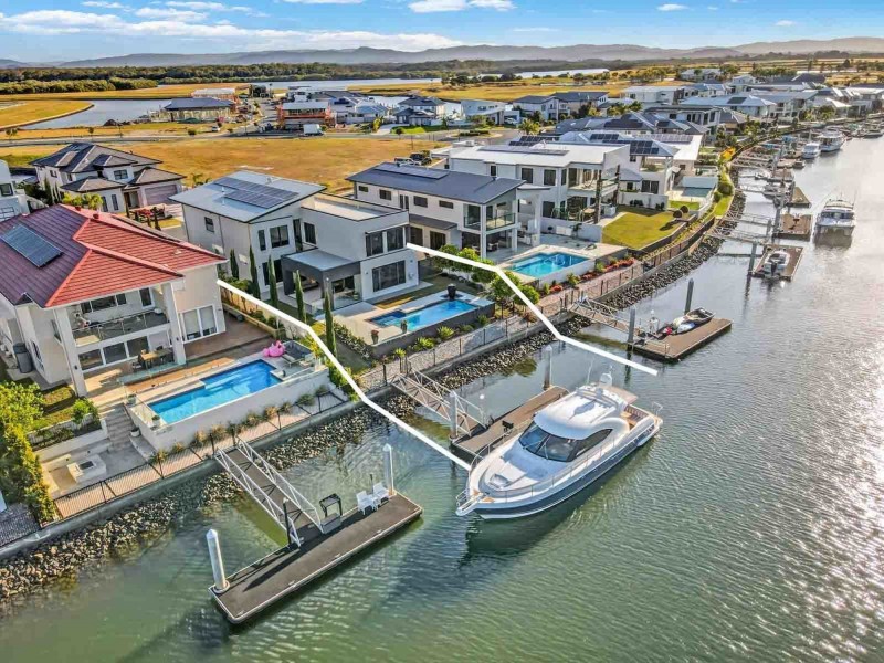 14 Poinciana Place, Jacobs Well QLD 4208