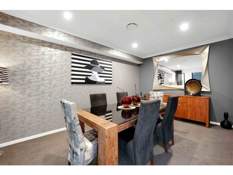 14 Poinciana Place, Jacobs Well QLD 4208