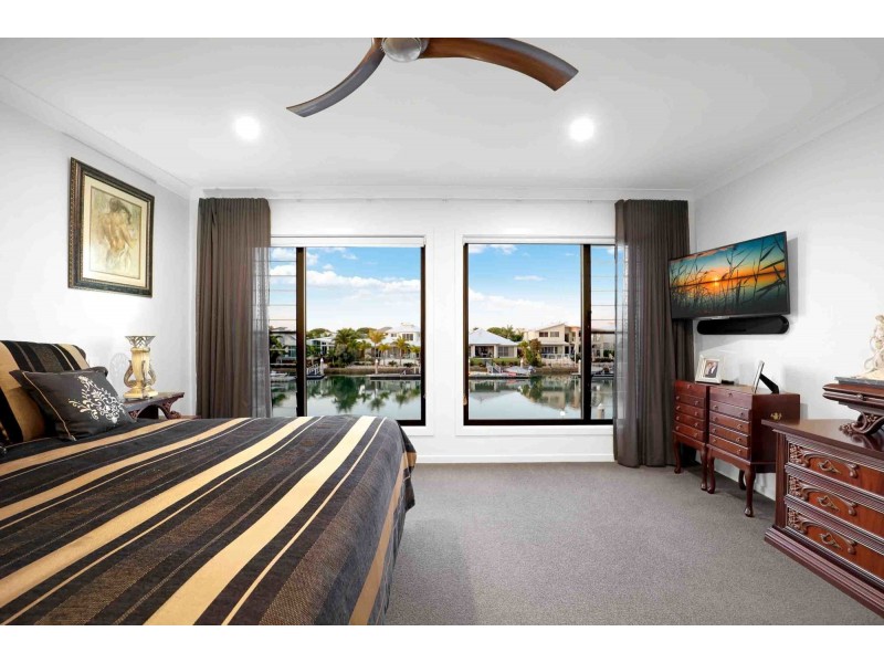 14 Poinciana Place, Jacobs Well QLD 4208