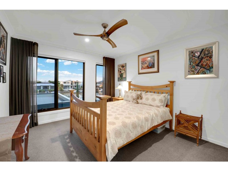 14 Poinciana Place, Jacobs Well QLD 4208