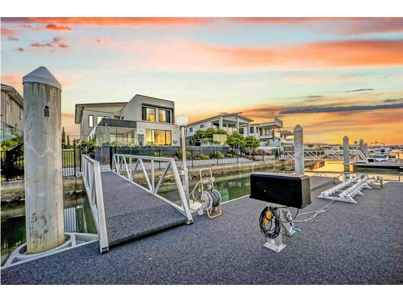 14 Poinciana Place, Jacobs Well QLD 4208