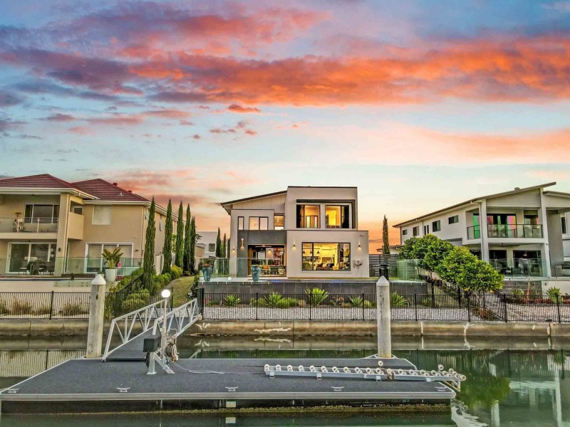 14 Poinciana Place, Jacobs Well QLD 4208