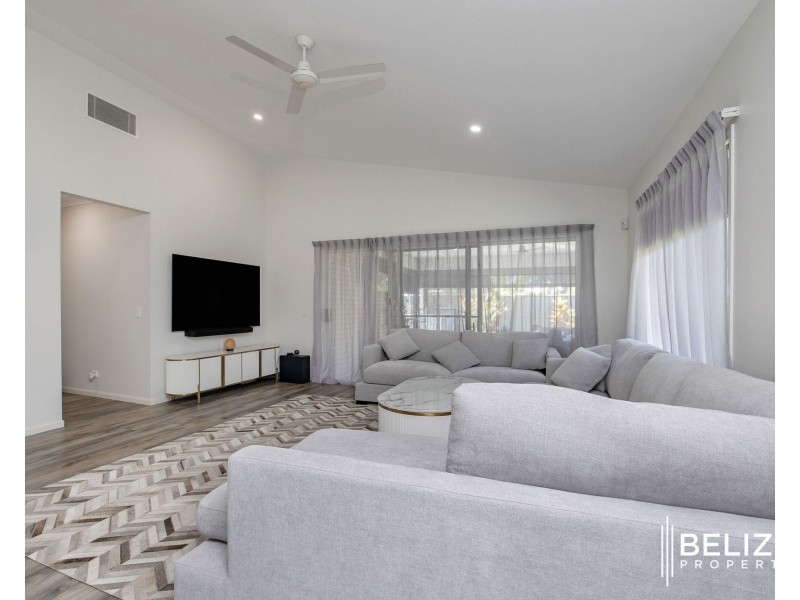 27 Iluka Way, Jacobs Well QLD 4208