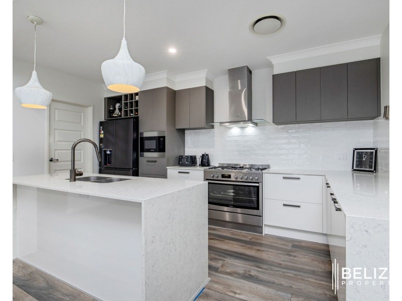 27 Iluka Way, Jacobs Well QLD 4208